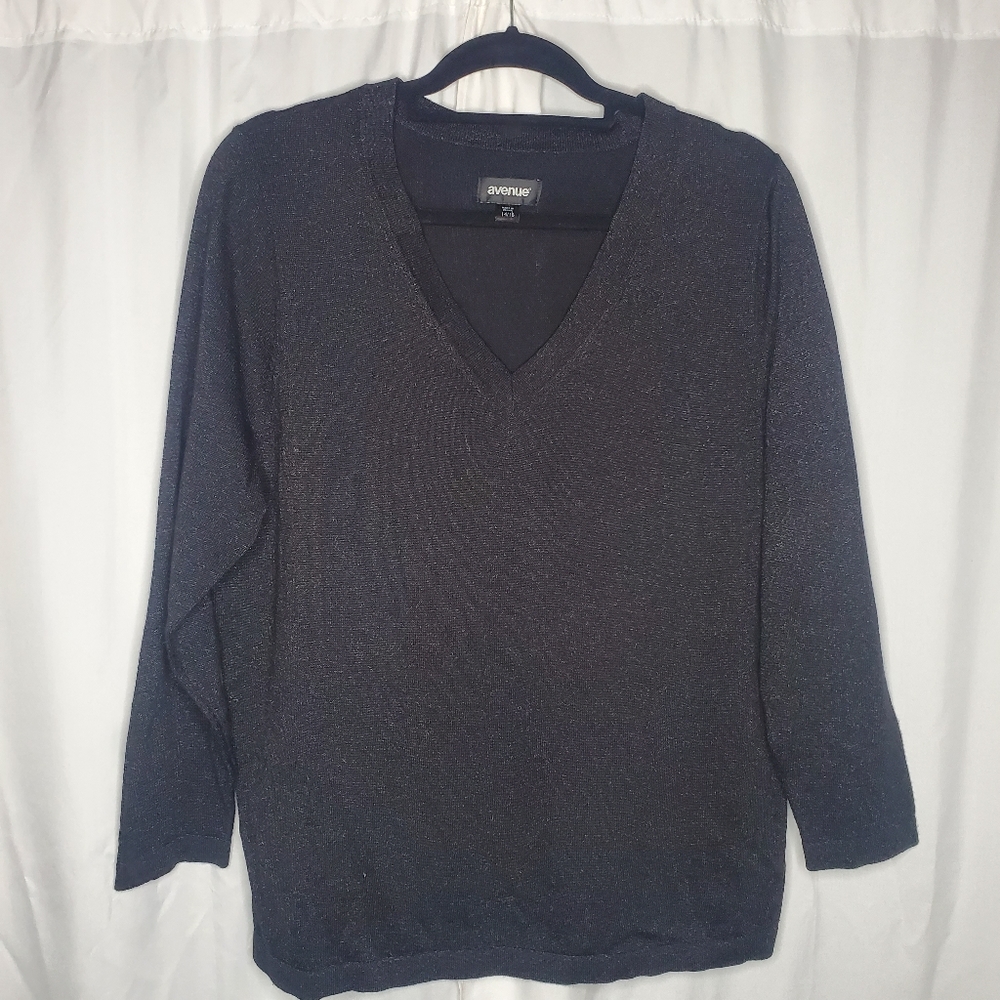 ♧ Avenue V-Neck Long-sleeved Top Size 14/16 Black with Metallic Silver Thread